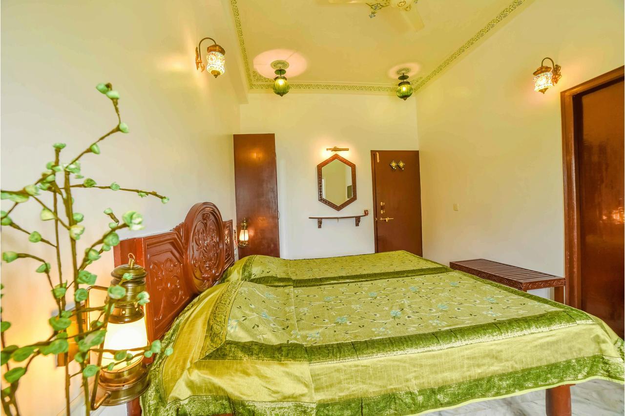 Hotel Sargam Sadan Ουνταϊπούρ Εξωτερικό φωτογραφία